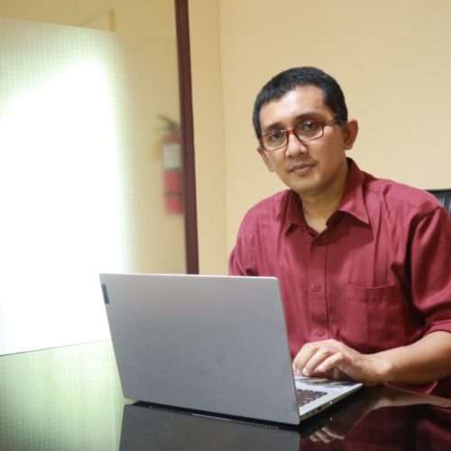 Fajar Riadi Dwi Sasongko, S.Psi, CI, CPHRM Fajar Riadi Dwi Sasongko, S.Psi, CI, CPHRM